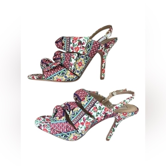 Antonio Melani Floral Heels🌹🌸🌹 Size 7 - Picture 3 of 16